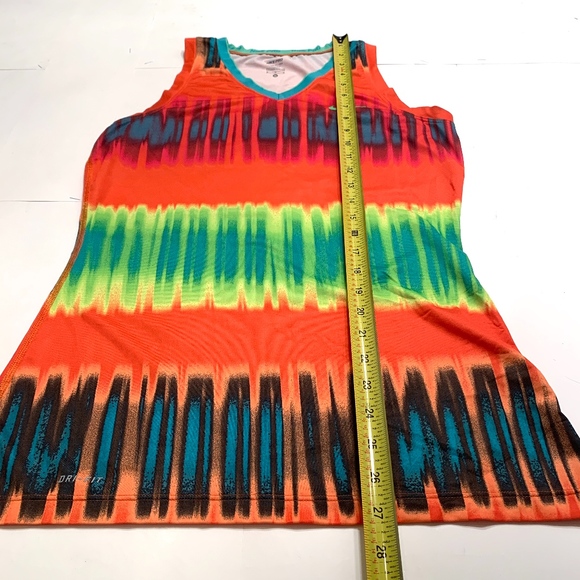 Nike Pro Tie Dye Tank - Picture 4 of 6